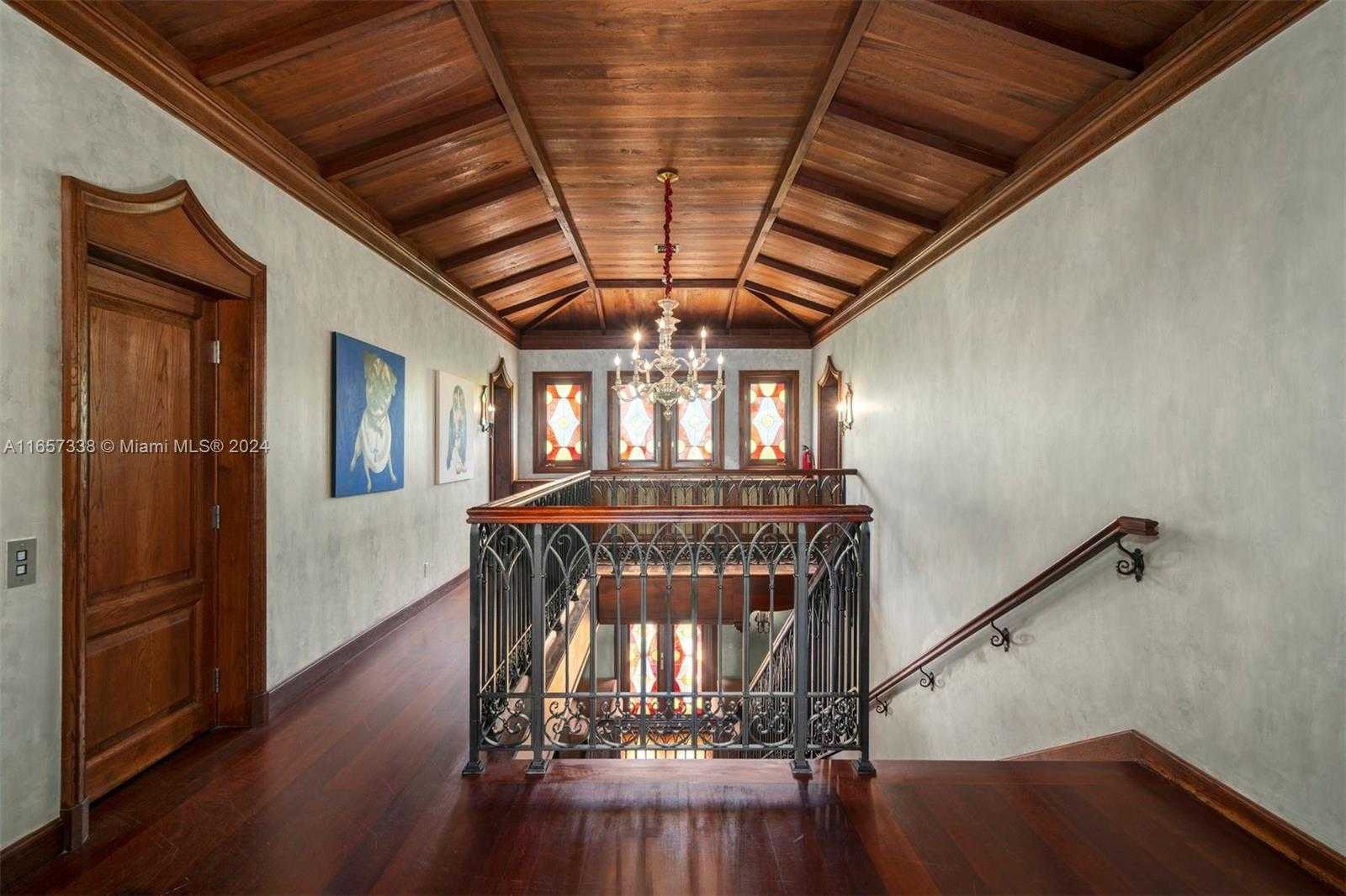 Small Image of 230 HARBOR DRIVE, Key Biscayne Number 26