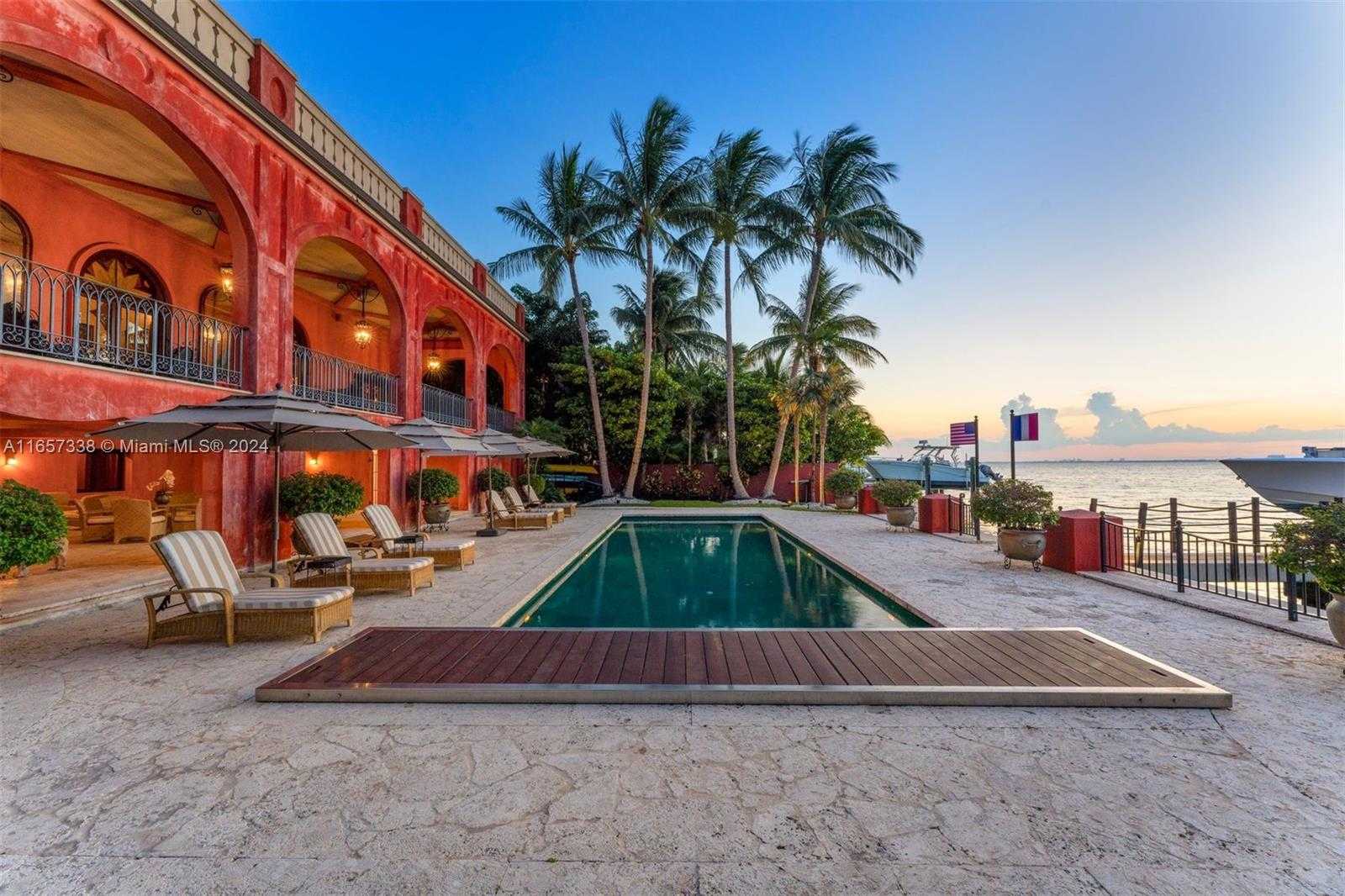 Small Image of 230 HARBOR DRIVE, Key Biscayne Number 38