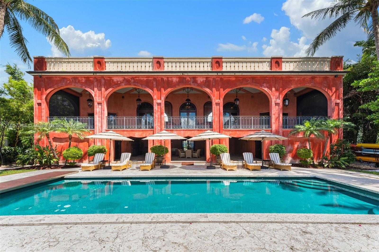 Small Image of 230 HARBOR DRIVE, Key Biscayne Number 46