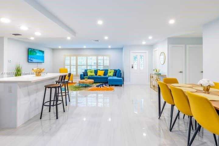 Small Image of 6466 NORTH WEST 20TH ST, Margate Number 12