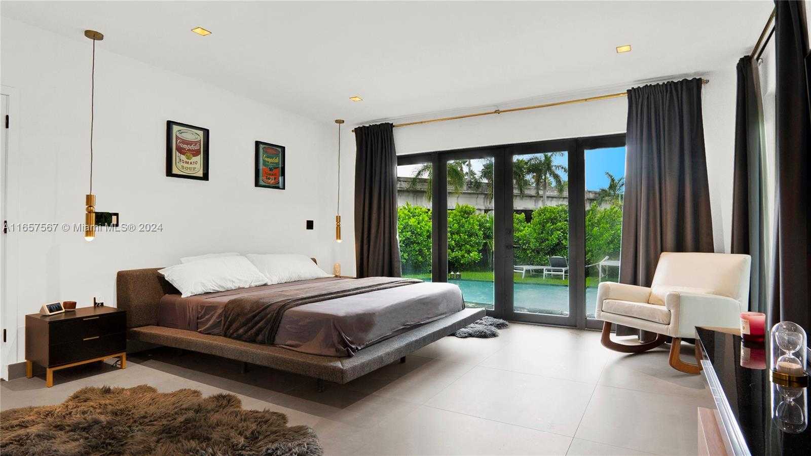 Small Image of 63 SOUTH WEST 31ST RD, Miami Number 31