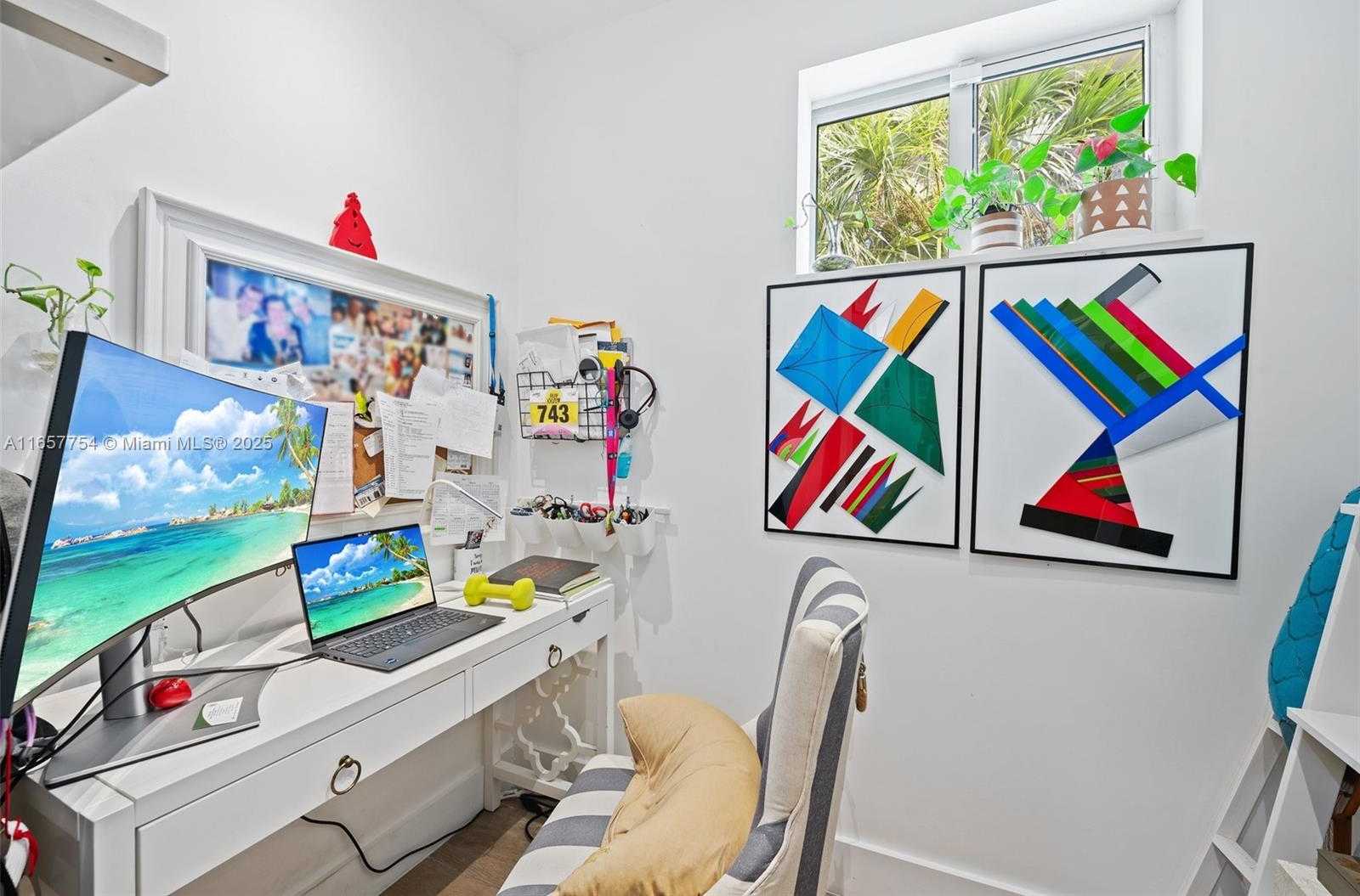 Small Image of 3551 EAST GLENCOE ST, Miami Number 24