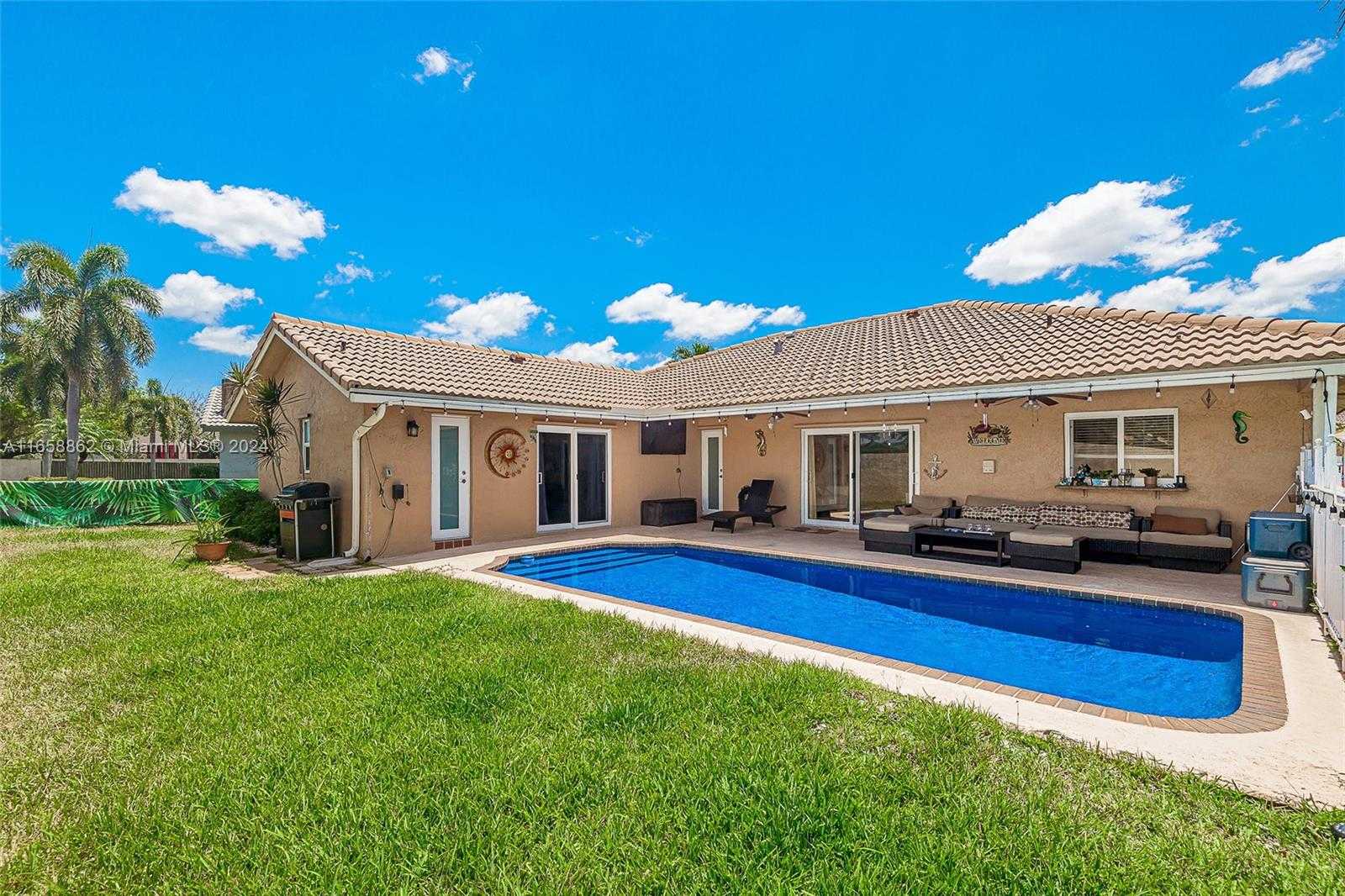 Small Image of 7105 NORTH WEST 45TH ST, Coral Springs Number 3