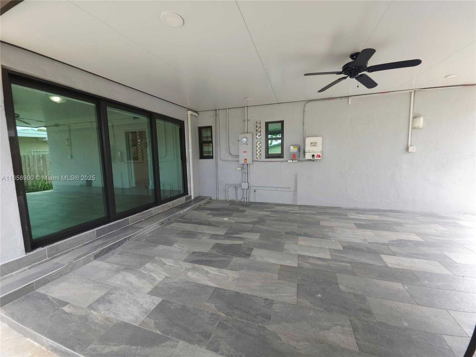 Small Image of 150 SOUTH WEST 52ND AVE, Miami Number 18