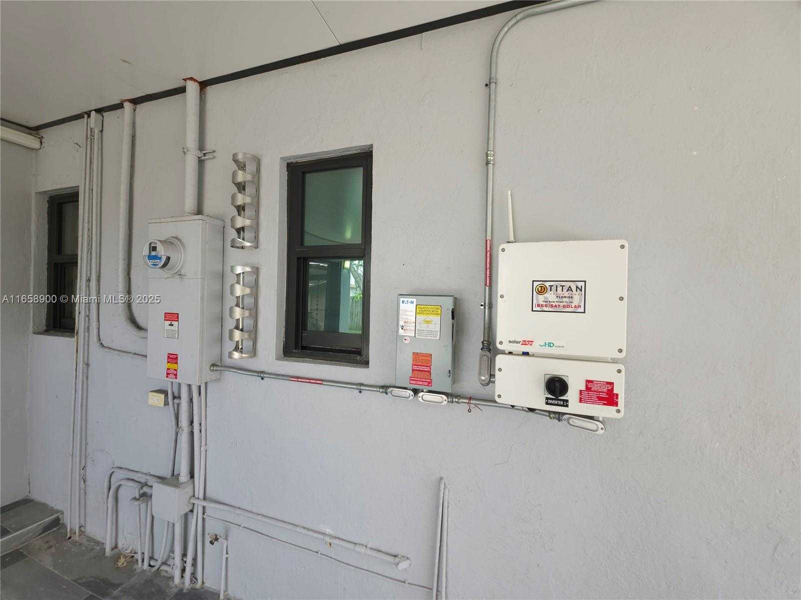Small Image of 150 SOUTH WEST 52ND AVE, Miami Number 20
