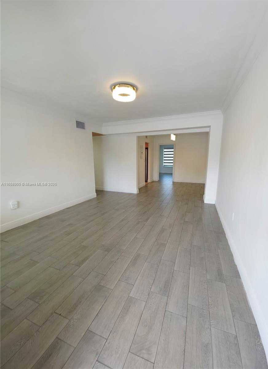 Small Image of 150 SOUTH WEST 52ND AVE, Miami Number 31