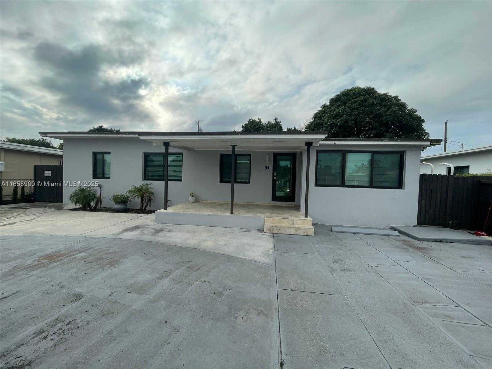 Small Image of 150 SOUTH WEST 52ND AVE, Miami Number 7