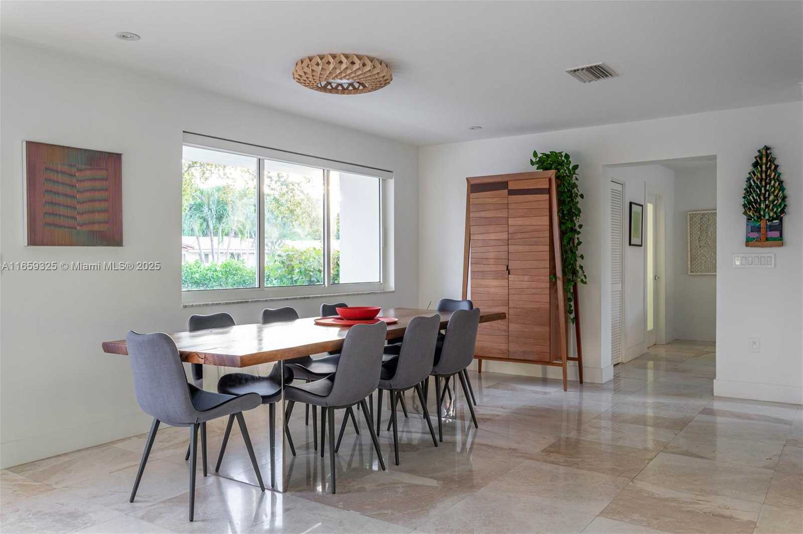 Small Image of 11445 NORTH BAYSHORE DR, North Miami Number 10
