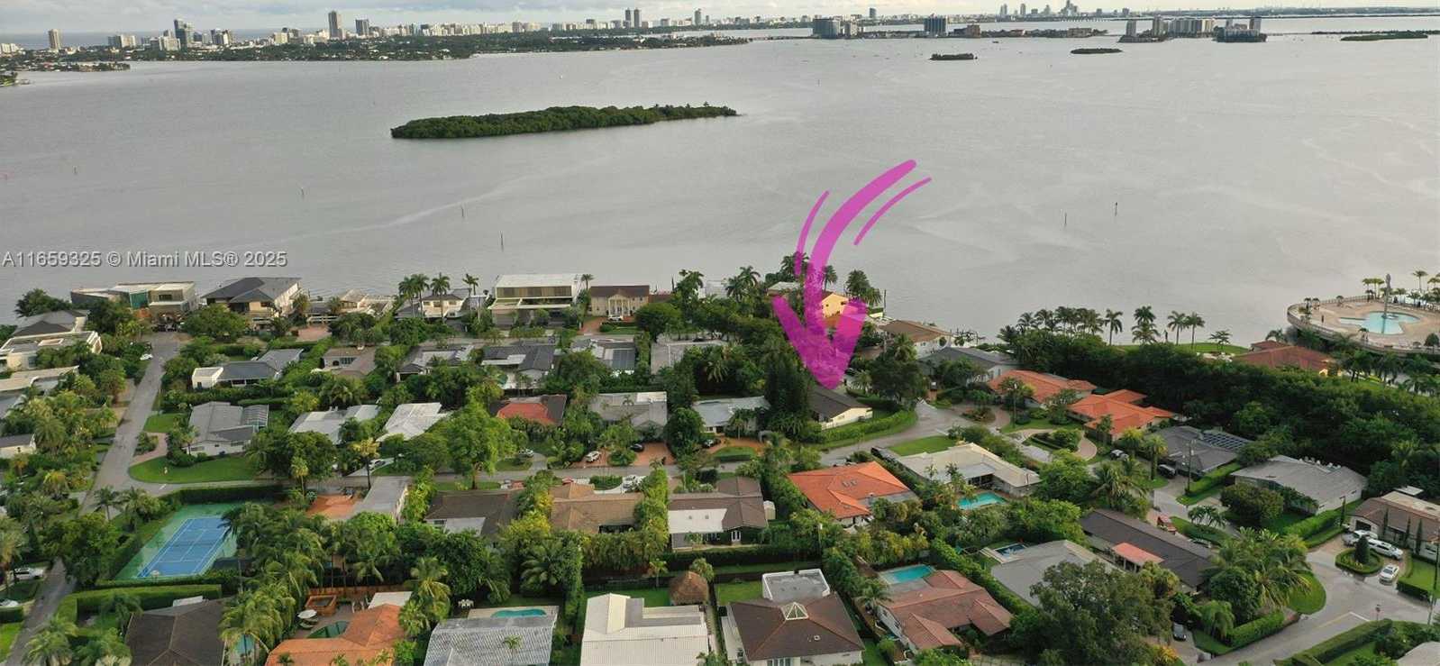 Small Image of 11445 NORTH BAYSHORE DR, North Miami Number 70