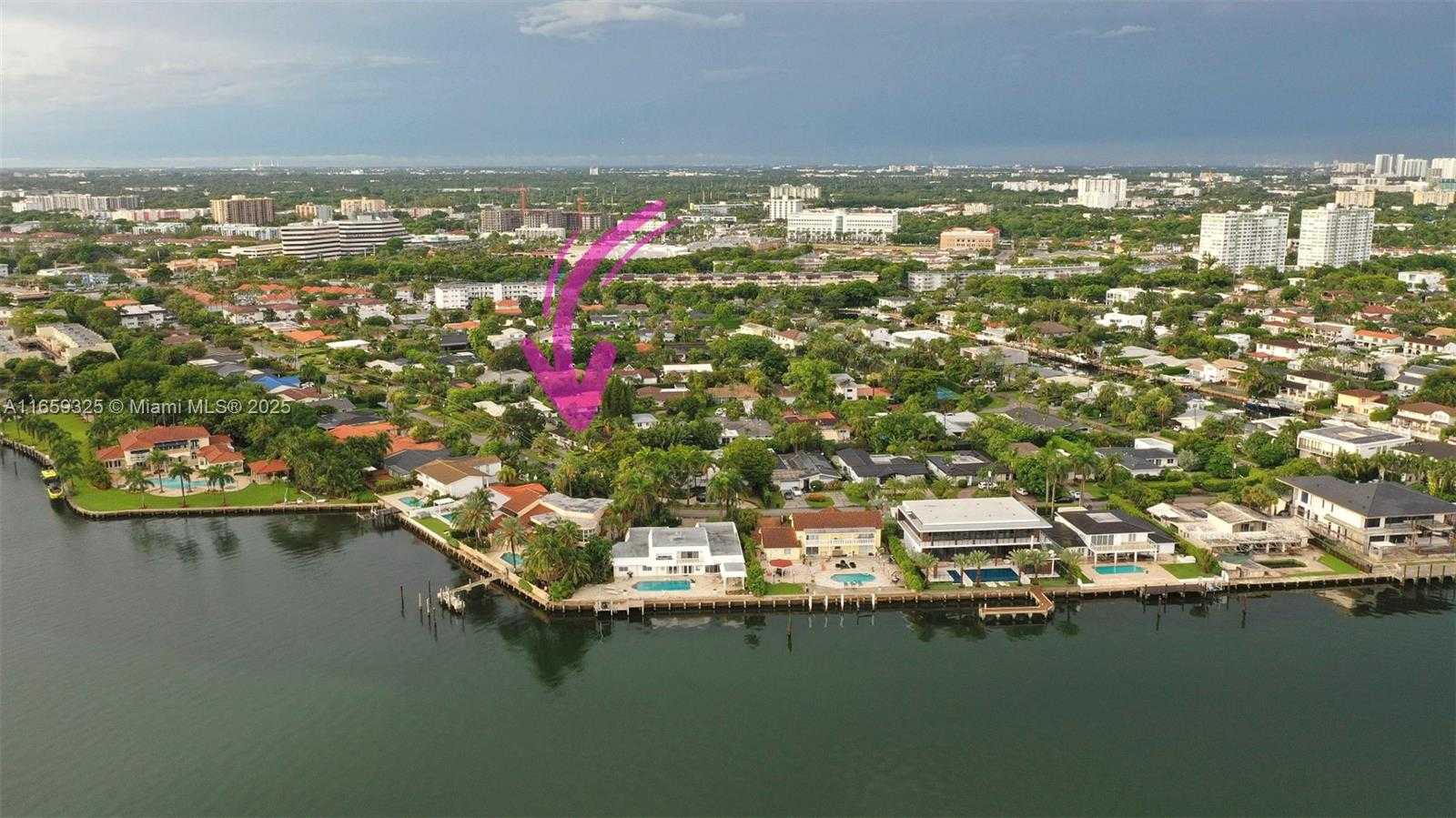Small Image of 11445 NORTH BAYSHORE DR, North Miami Number 71