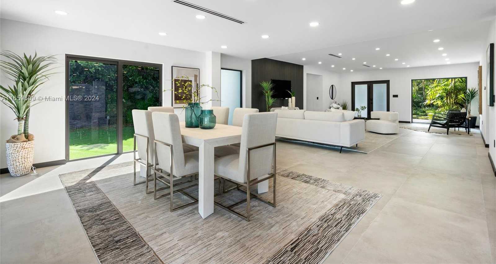Small Image of 2261 NORTH EAST 192ND ST, Miami Number 6
