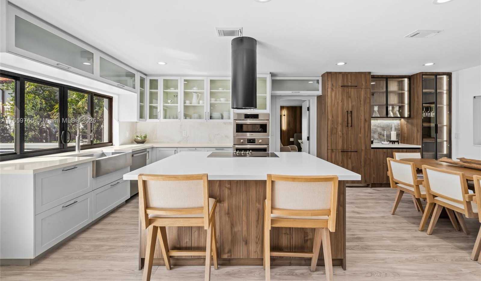Small Image of 116 WEST 1ST CT, Miami Beach Number 15