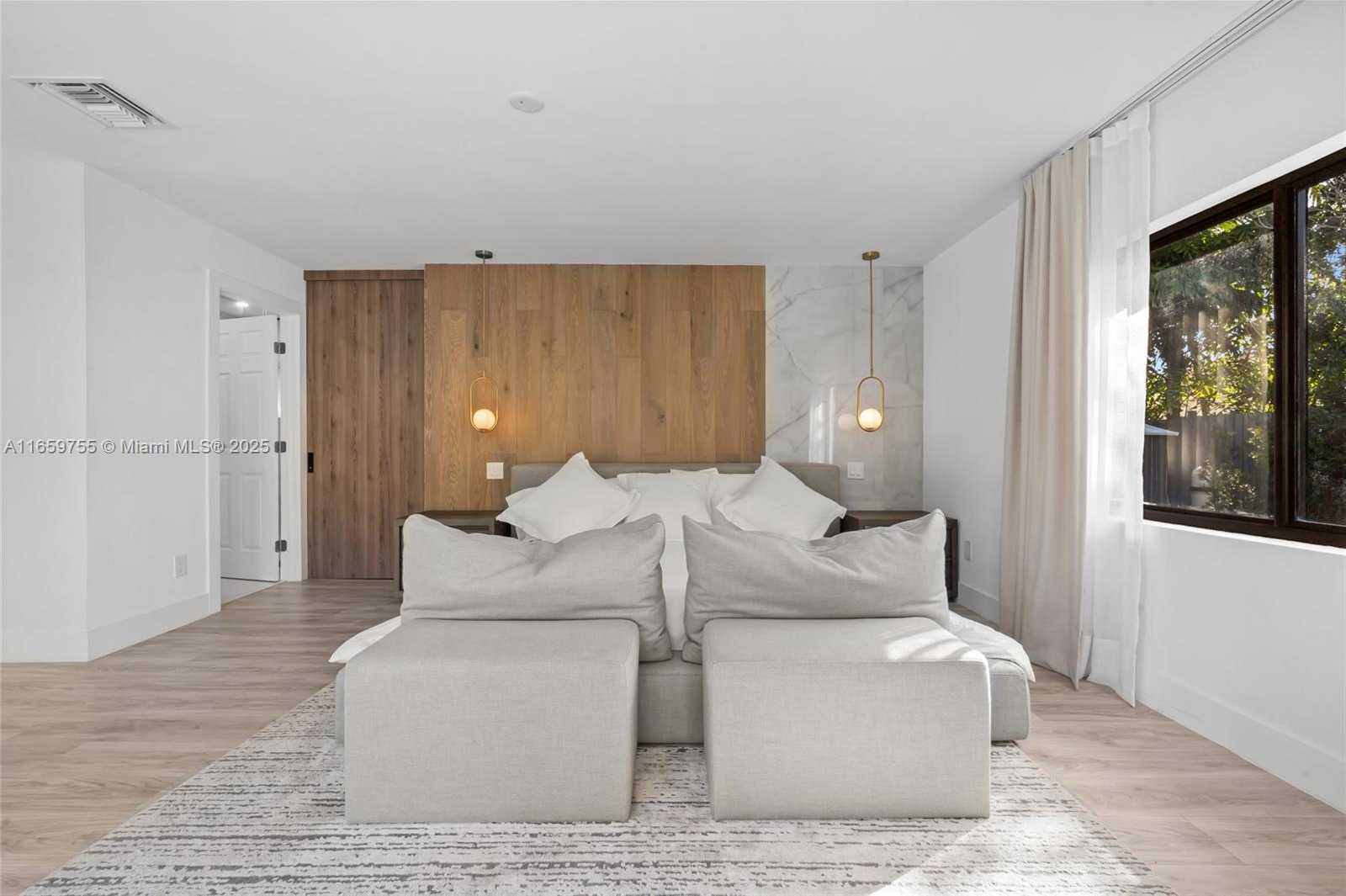 Small Image of 116 WEST 1ST CT, Miami Beach Number 27