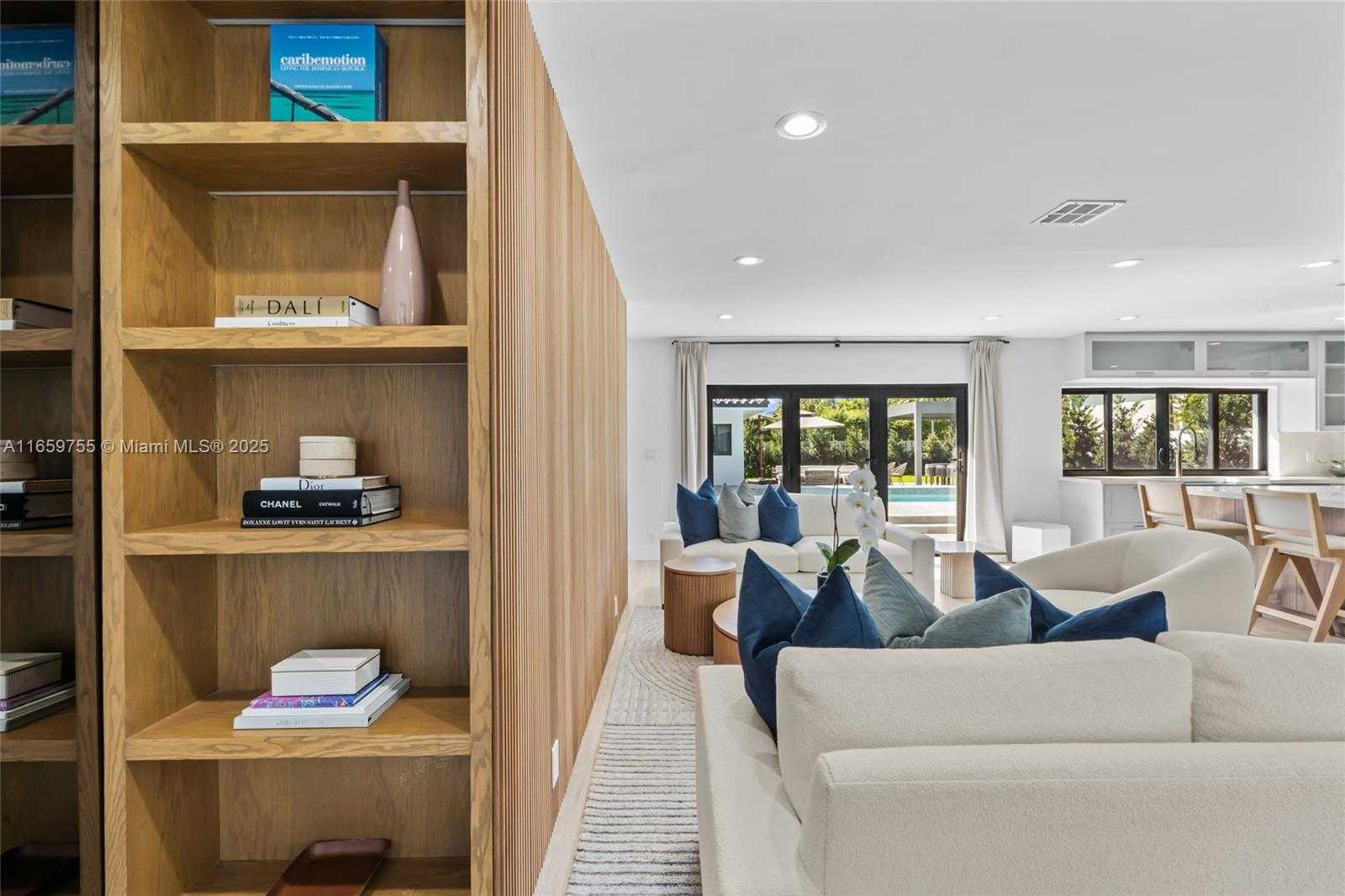 Small Image of 116 WEST 1ST CT, Miami Beach Number 3