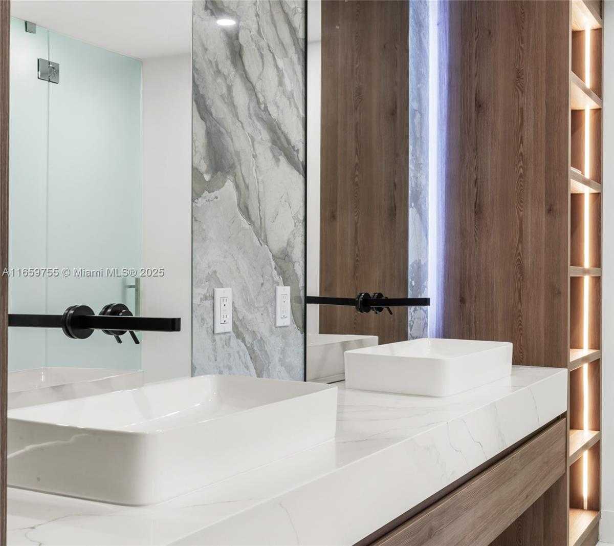Small Image of 116 WEST 1ST CT, Miami Beach Number 30