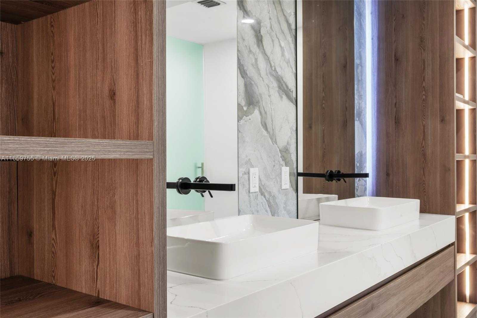 Small Image of 116 WEST 1ST CT, Miami Beach Number 32