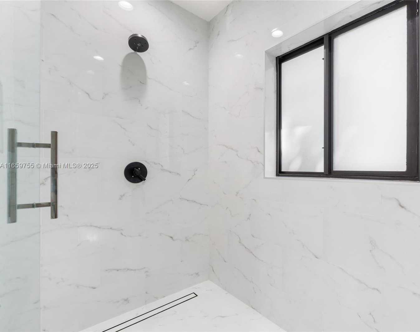 Small Image of 116 WEST 1ST CT, Miami Beach Number 36