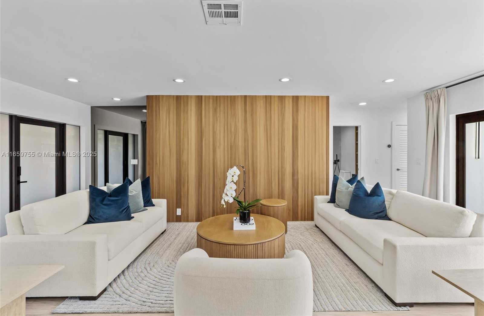 Small Image of 116 WEST 1ST CT, Miami Beach Number 4