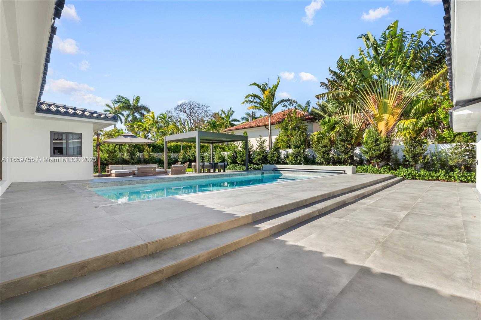 Small Image of 116 WEST 1ST CT, Miami Beach Number 44