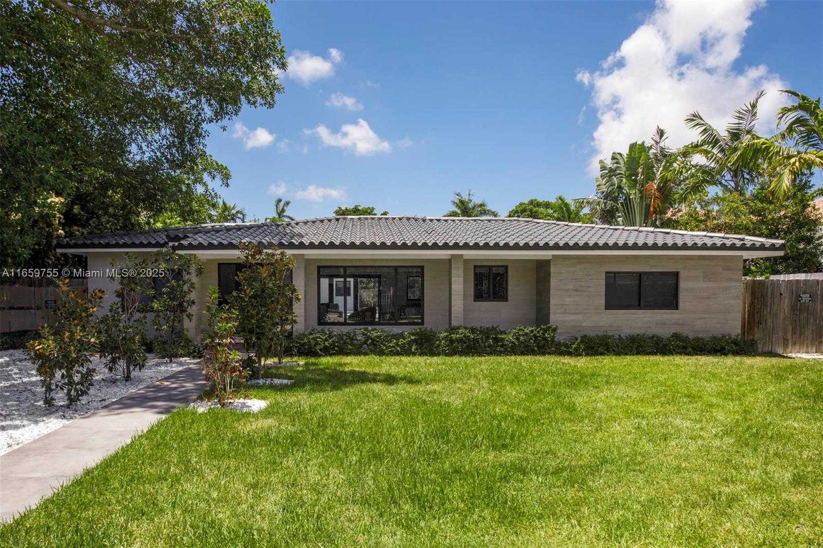 Small Image of 116 WEST 1ST CT, Miami Beach Number 59