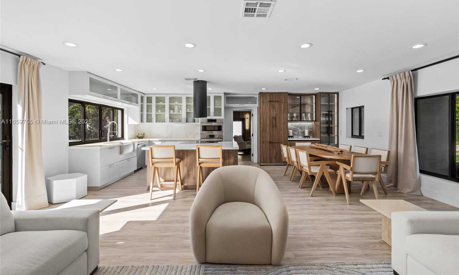 Small Image of 116 WEST 1ST CT, Miami Beach Number 8