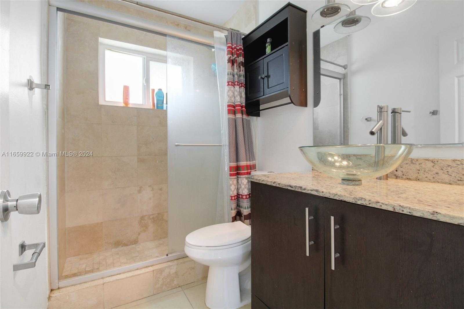 Small Image of 1160 NORTH WEST 79TH TER, Pembroke Pines Number 14