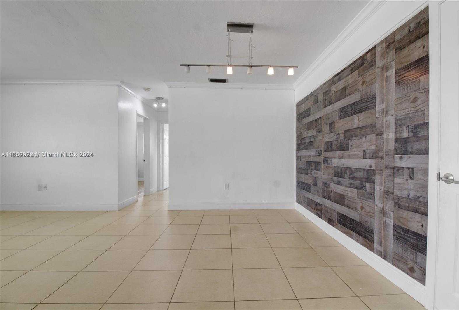 Small Image of 1160 NORTH WEST 79TH TER, Pembroke Pines Number 5