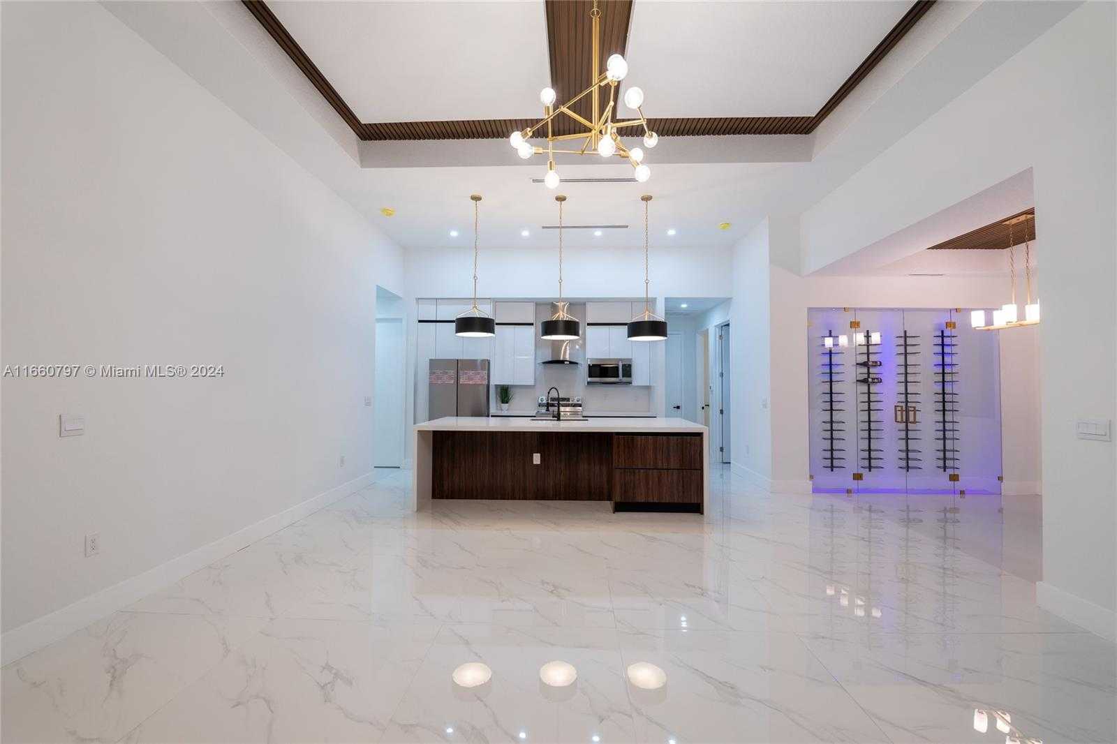 Small Image of 1528 SOUTH WEST 15TH AVE, Cape Coral Number 10
