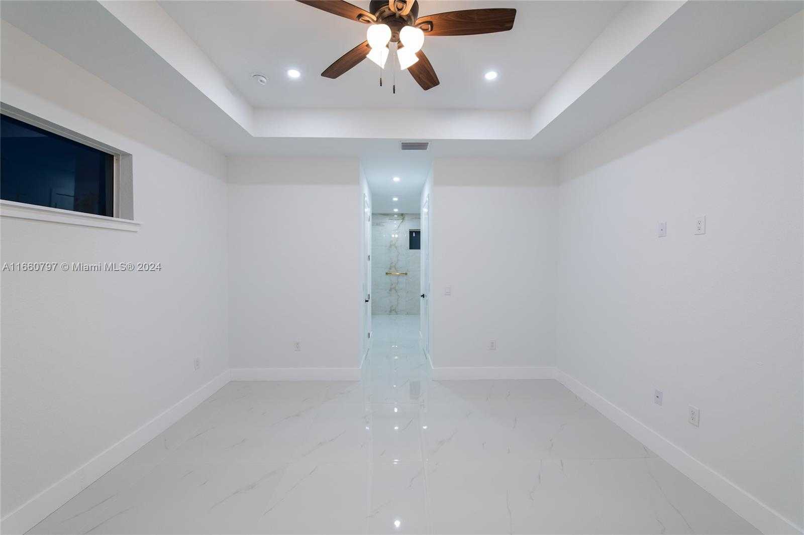 Small Image of 1528 SOUTH WEST 15TH AVE, Cape Coral Number 19