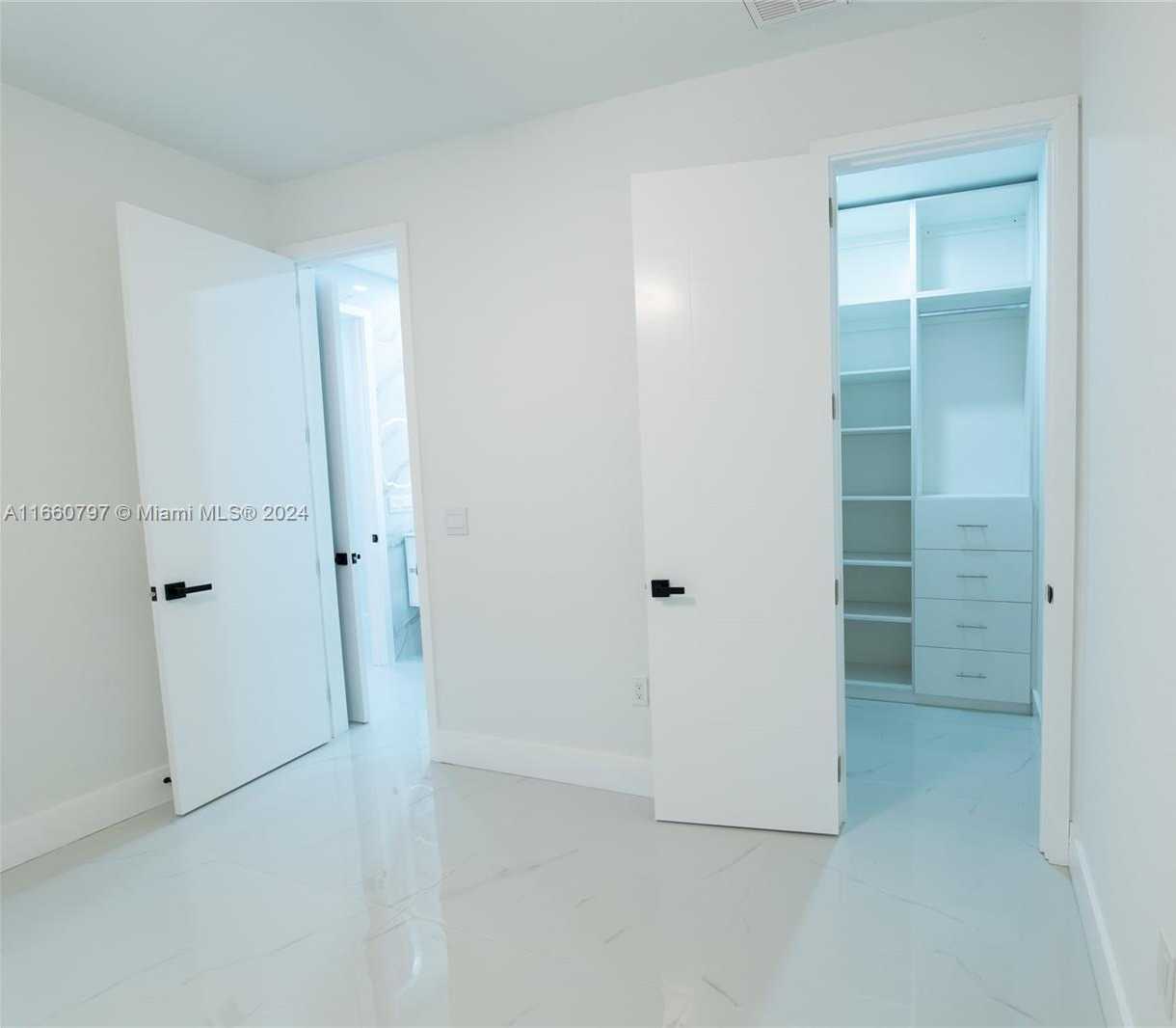 Small Image of 1528 SOUTH WEST 15TH AVE, Cape Coral Number 42