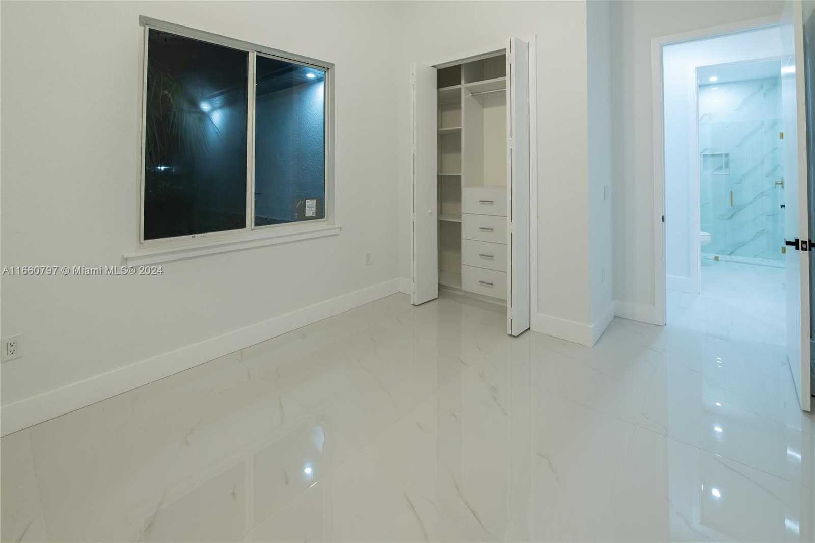 Small Image of 1528 SOUTH WEST 15TH AVE, Cape Coral Number 48