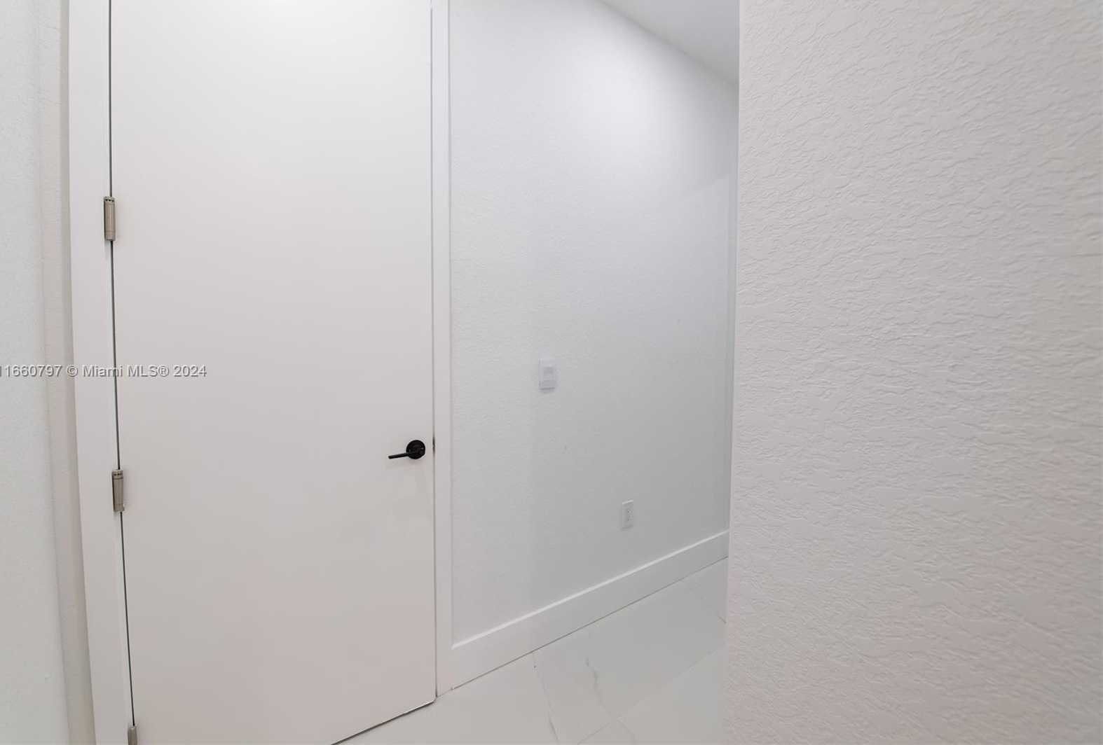 Small Image of 1528 SOUTH WEST 15TH AVE, Cape Coral Number 51
