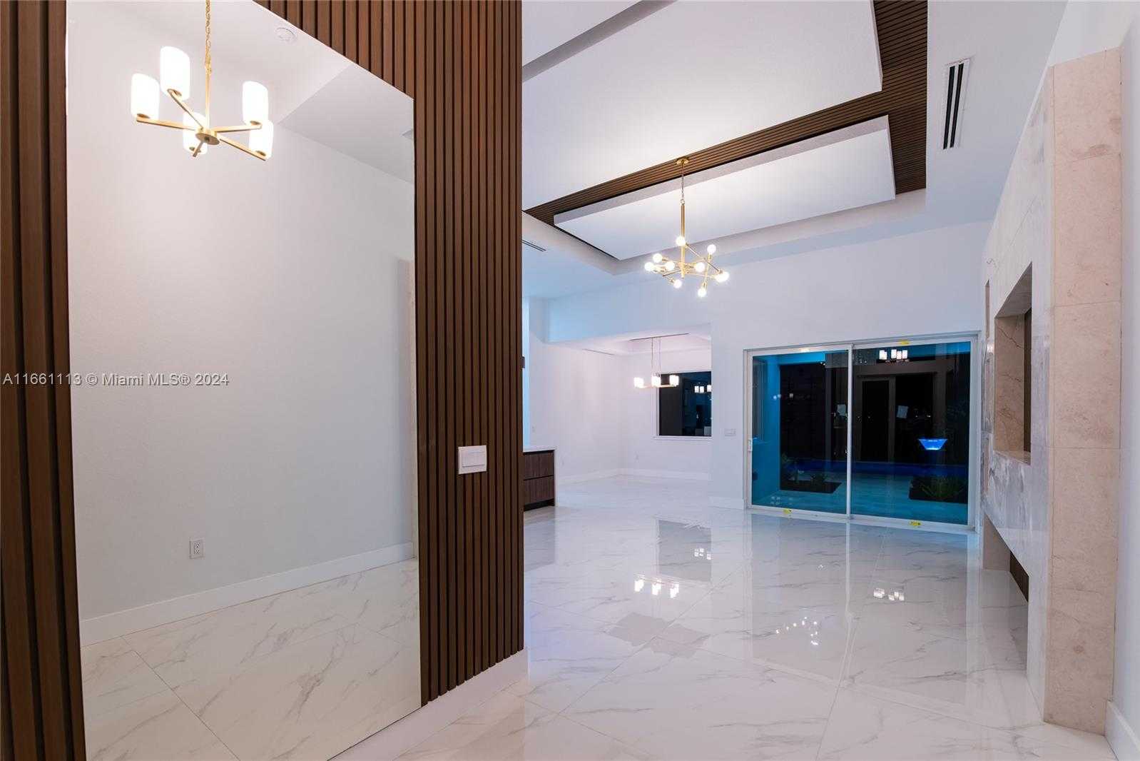 Small Image of 13 SOUTH WEST 21ST ST, Cape Coral Number 3