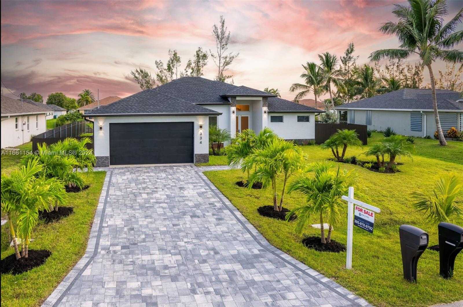 Small Image of 334 SOUTH WEST 21ST TERR, Cape Coral Number 2