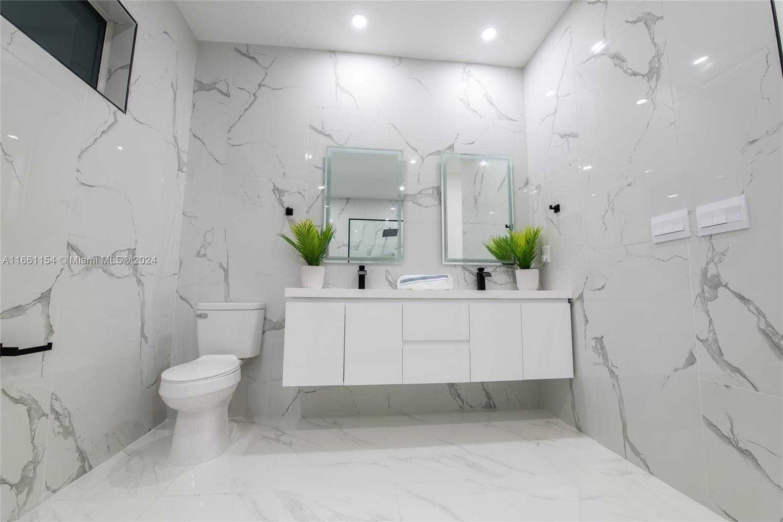 Small Image of 334 SOUTH WEST 21ST TERR, Cape Coral Number 31