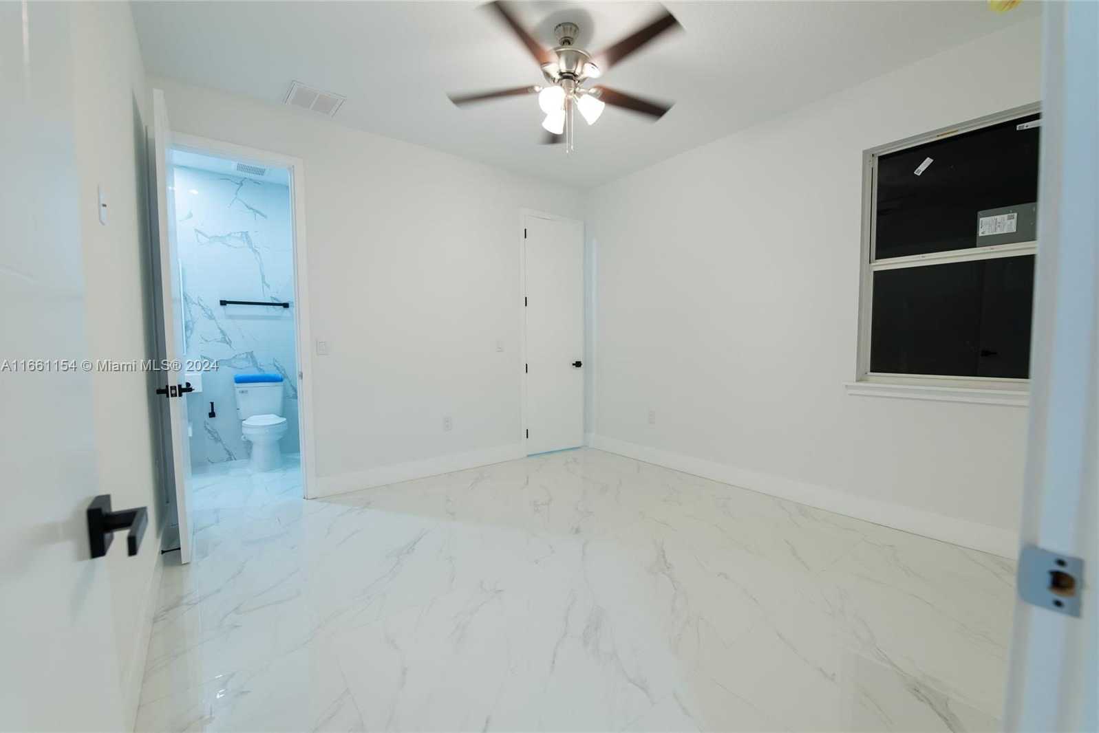 Small Image of 334 SOUTH WEST 21ST TERR, Cape Coral Number 41
