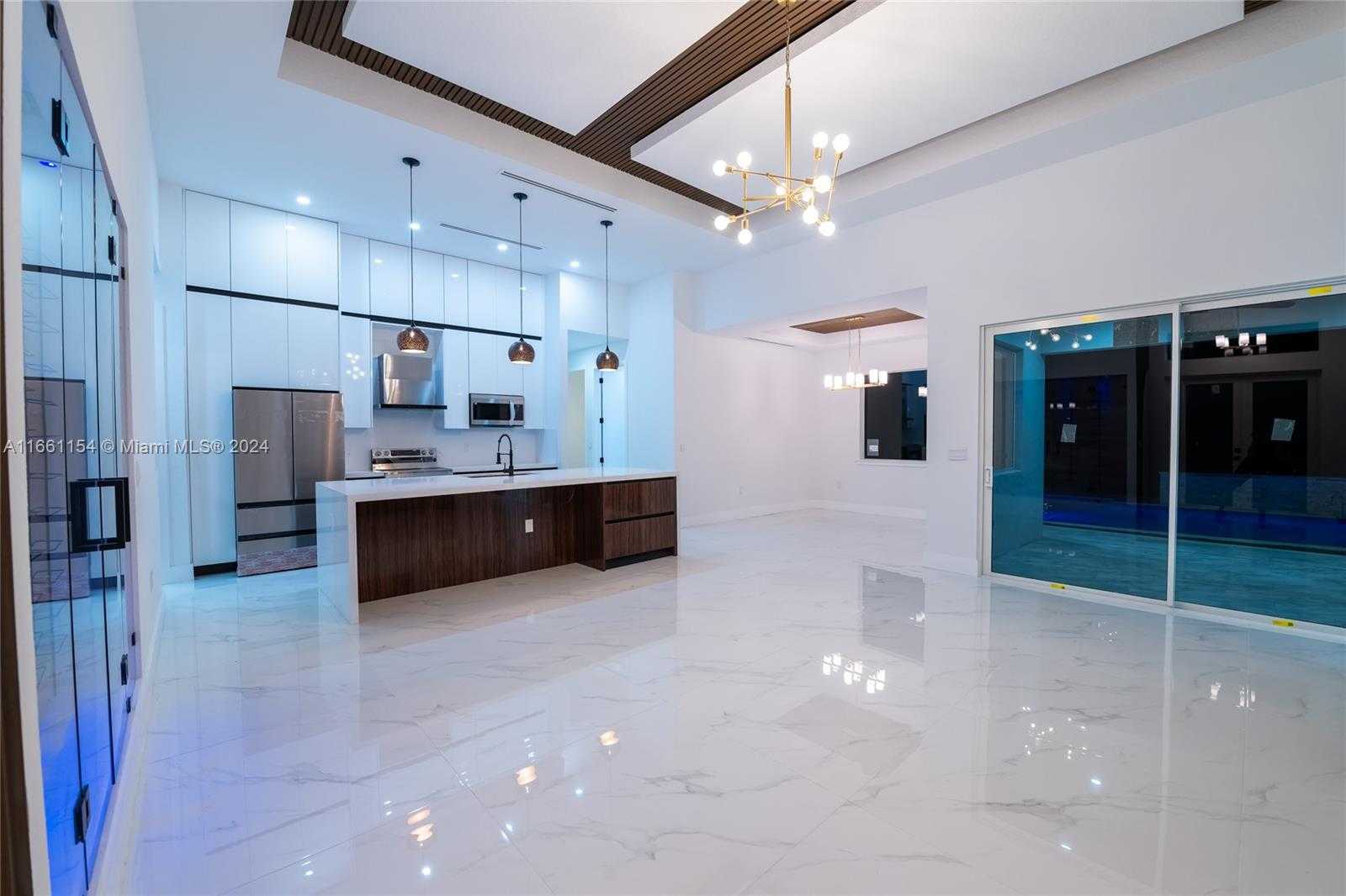 Small Image of 334 SOUTH WEST 21ST TERR, Cape Coral Number 9