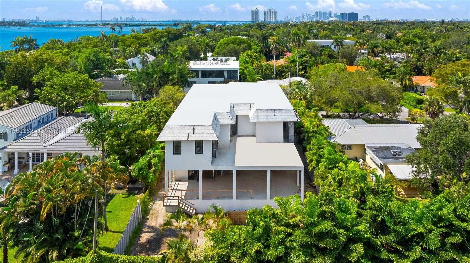 Small Image of 1275 NORTH EAST 93RD ST, Miami Shores Number 12