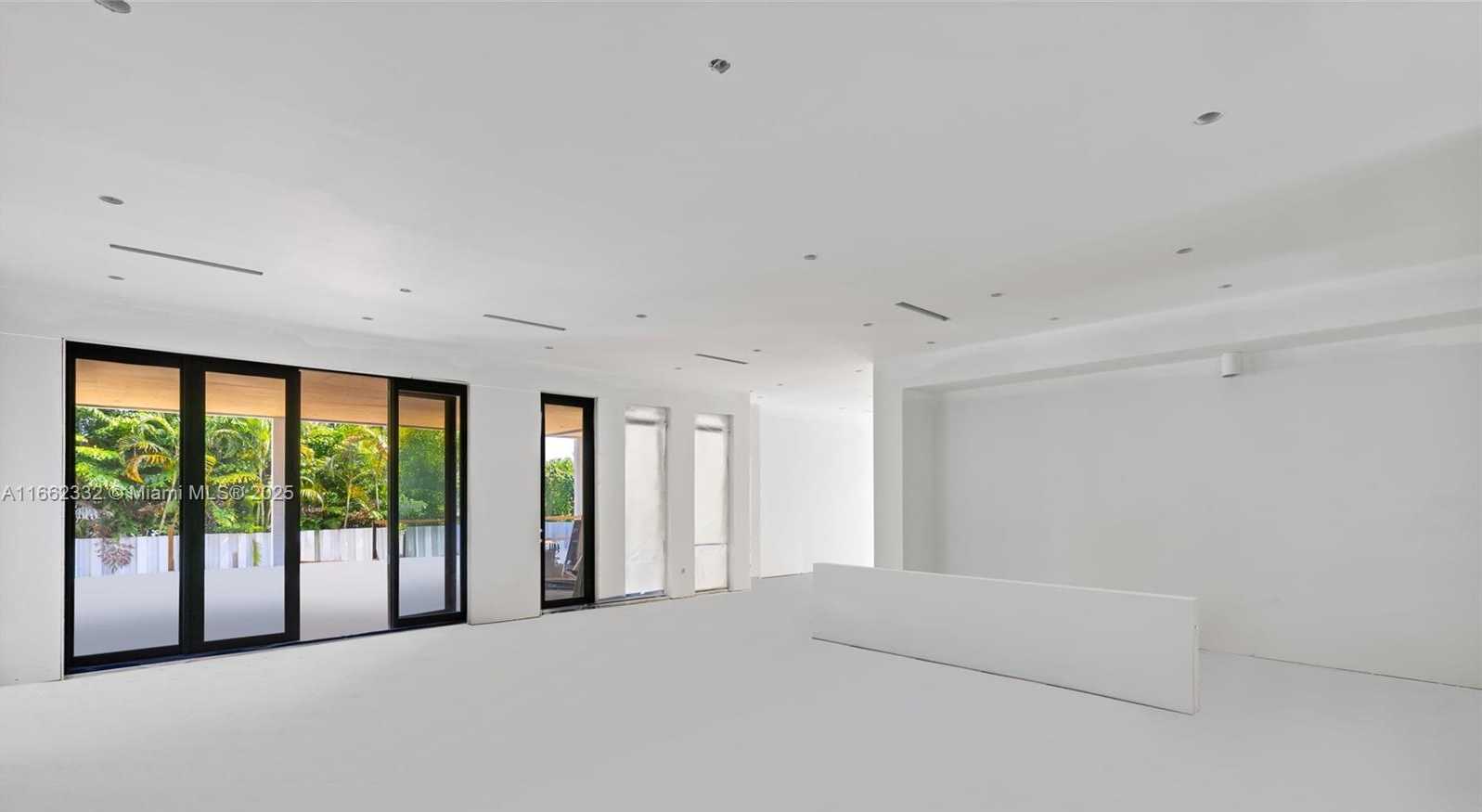 Small Image of 1275 NORTH EAST 93RD ST, Miami Shores Number 4