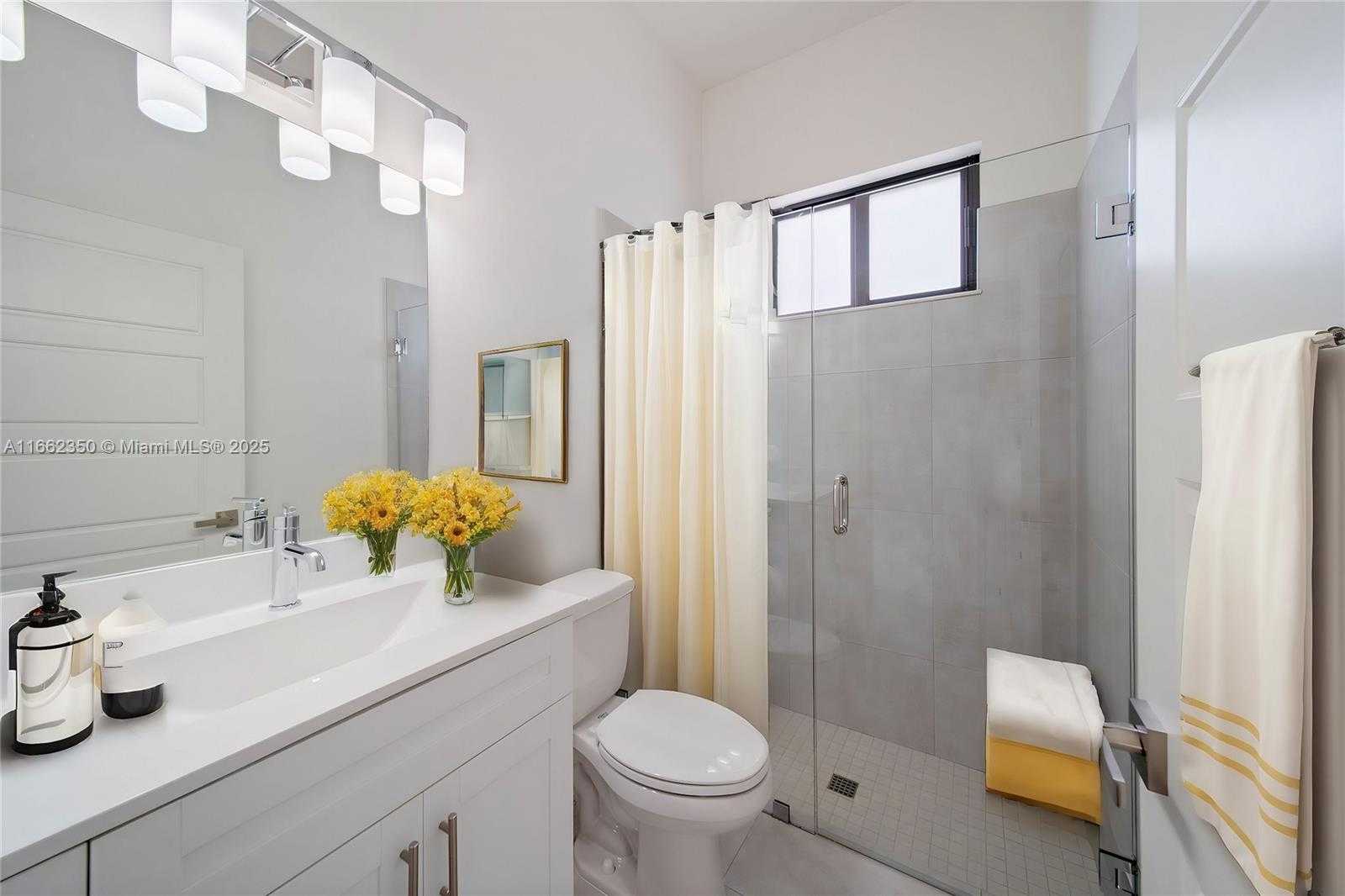 Small Image of 24440 SOUTH WEST 209TH PL, Homestead Number 13