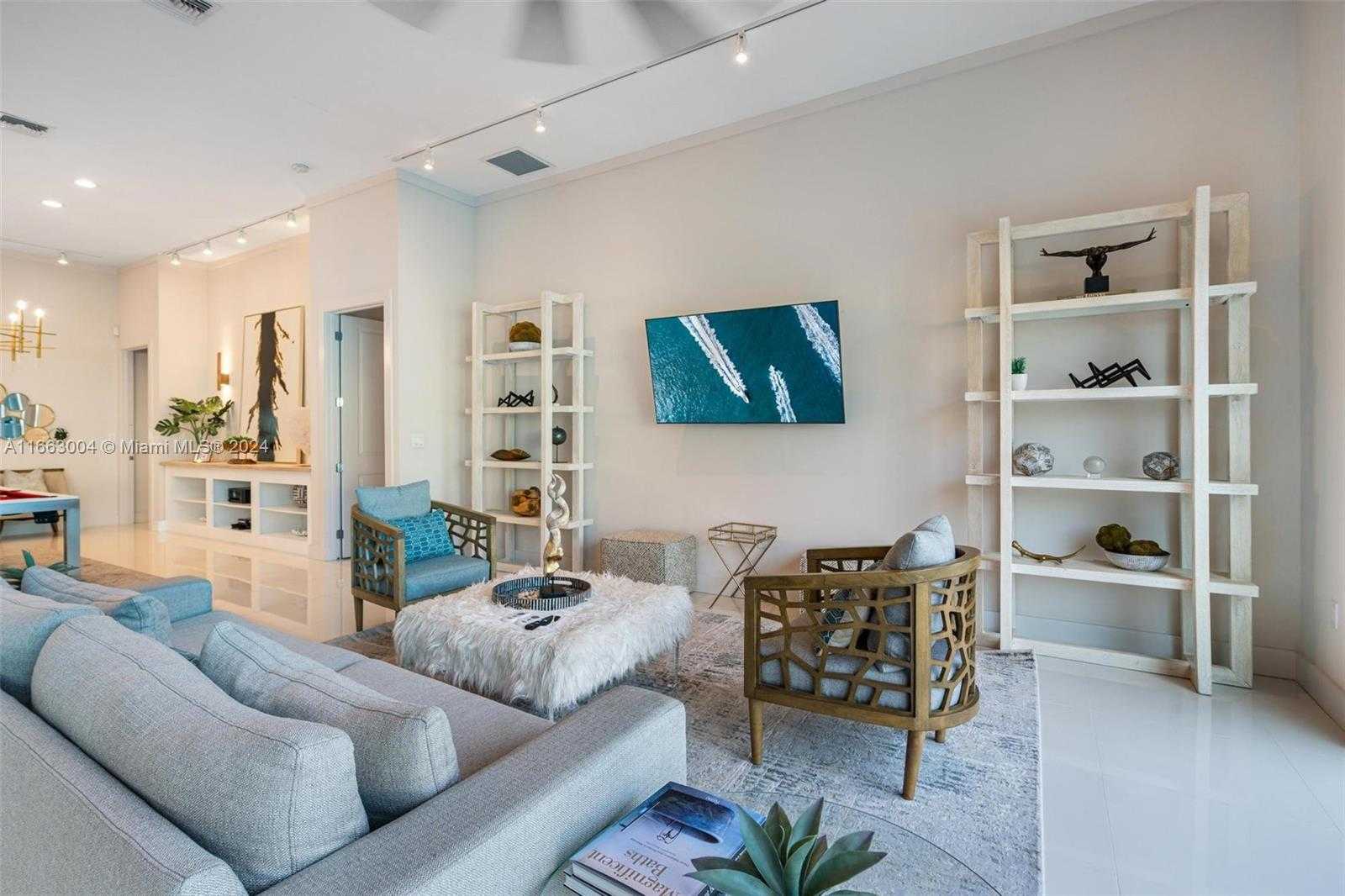 Small Image of 2112 NORTH EAST 17TH AVE, Wilton Manors Number 10