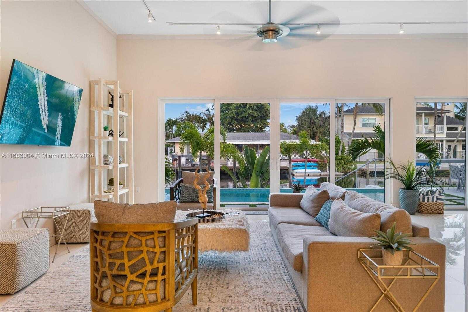 Small Image of 2112 NORTH EAST 17TH AVE, Wilton Manors Number 11
