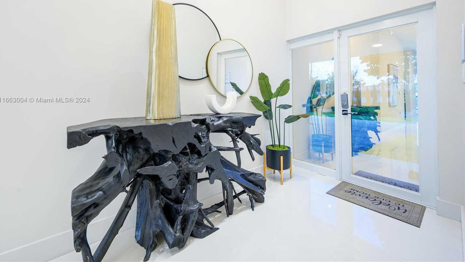 Small Image of 2112 NORTH EAST 17TH AVE, Wilton Manors Number 4