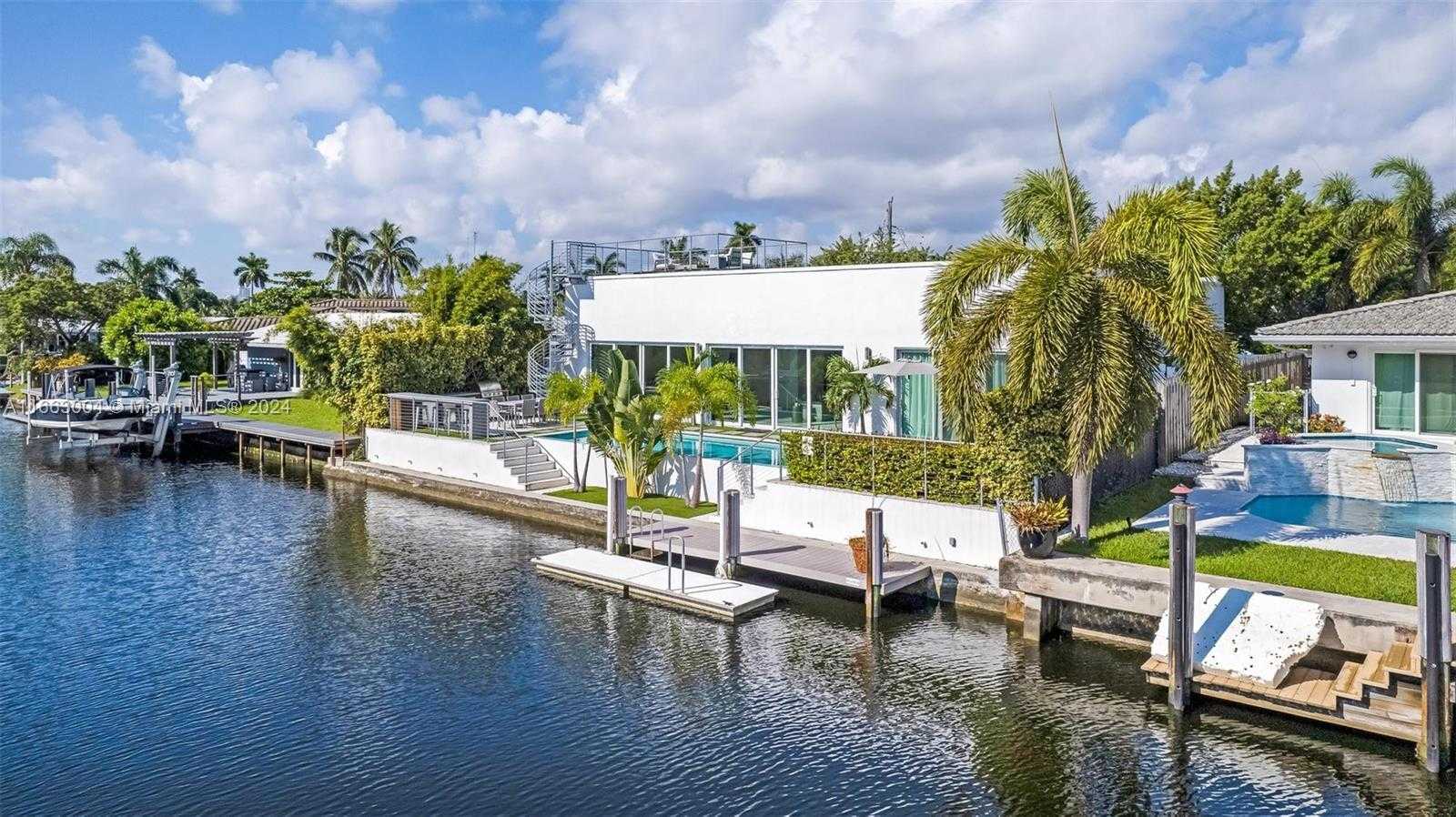 Small Image of 2112 NORTH EAST 17TH AVE, Wilton Manors Number 48