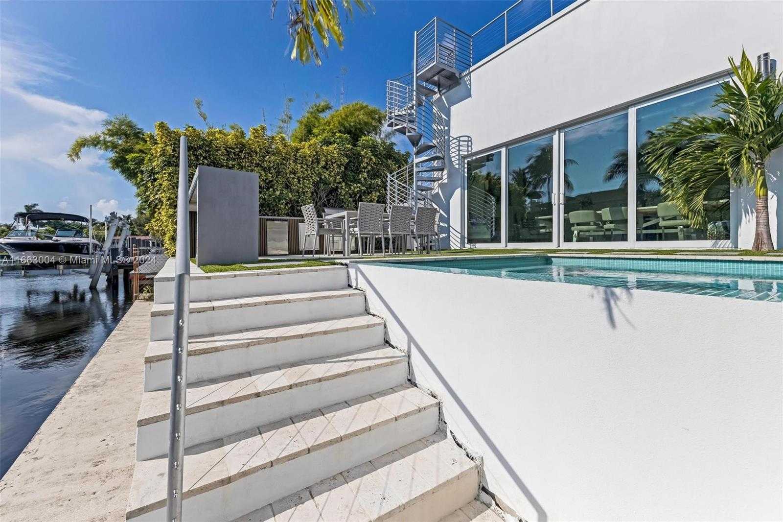Small Image of 2112 NORTH EAST 17TH AVE, Wilton Manors Number 70