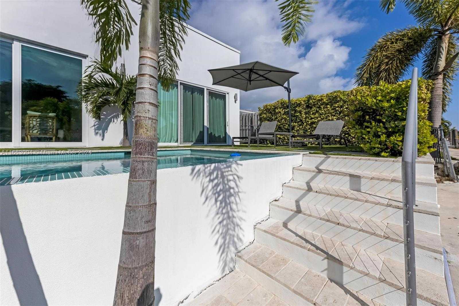 Small Image of 2112 NORTH EAST 17TH AVE, Wilton Manors Number 71