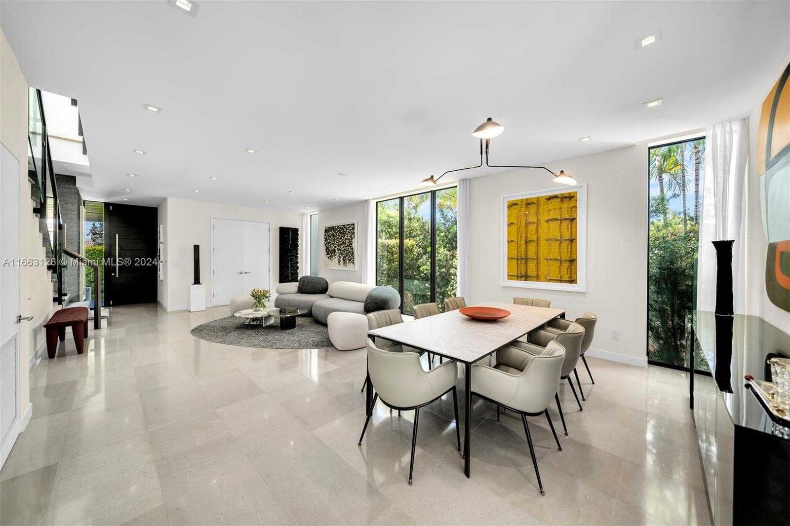 Small Image of 5327 NORTH BAY RD, Miami Beach Number 7