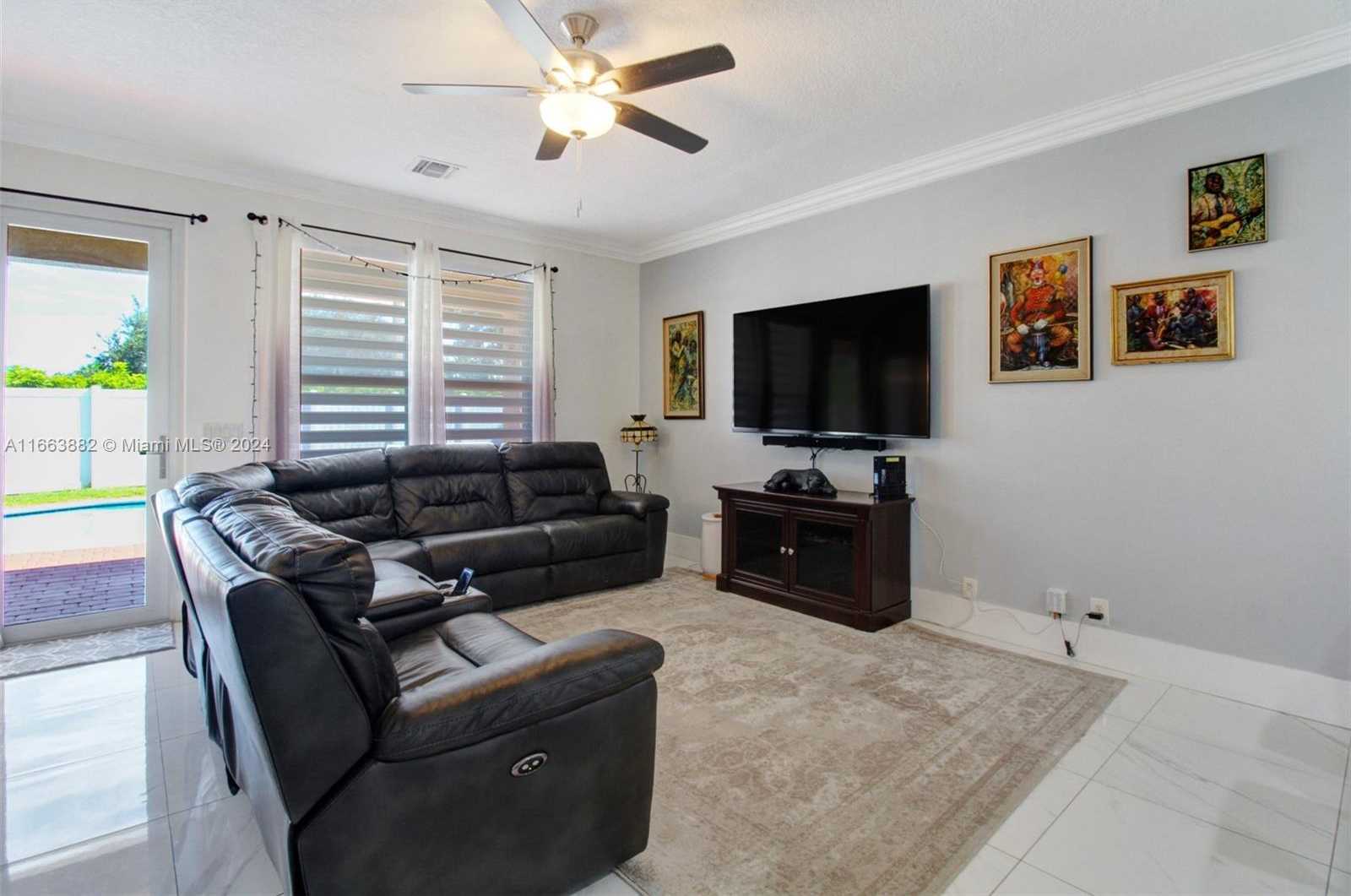 Small Image of 18901 SOUTH WEST 15TH ST, Pembroke Pines Number 12