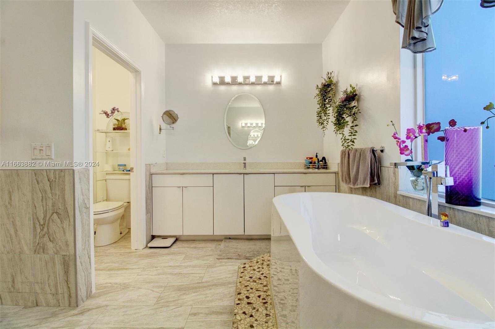 Small Image of 18901 SOUTH WEST 15TH ST, Pembroke Pines Number 22