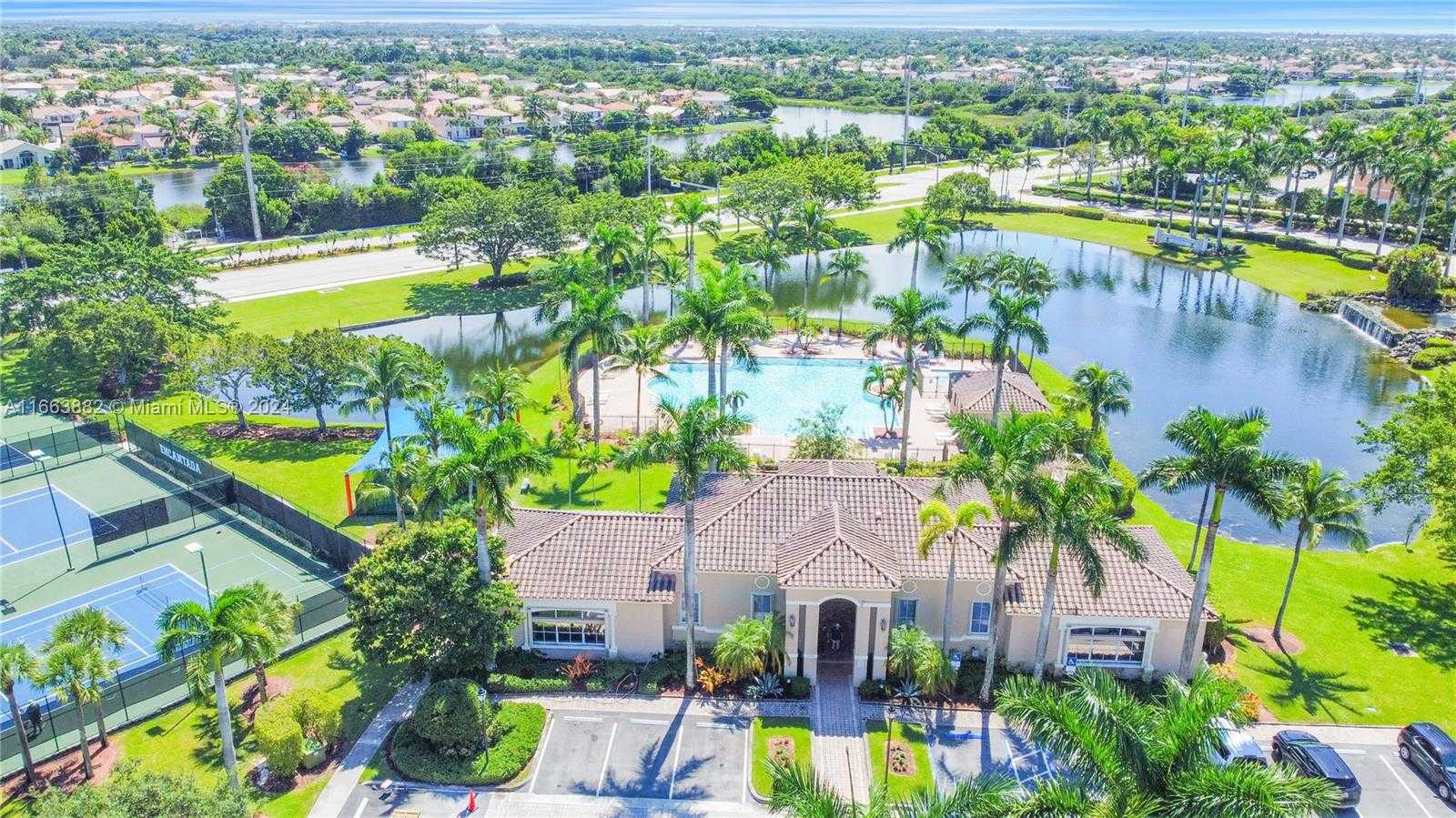 Small Image of 18901 SOUTH WEST 15TH ST, Pembroke Pines Number 55